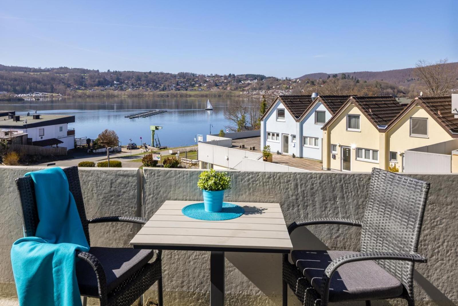 Seeblick Geniessen In Schoener Fewo Am Edersee Scheid  Extérieur photo